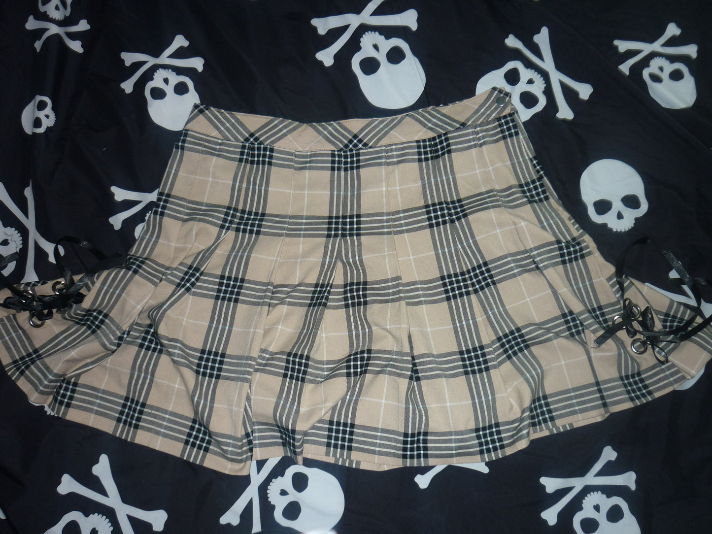 Black ribbons mini skirt sized 44