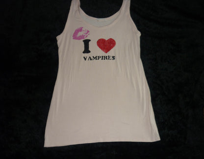 Nightwear Hand Painted I ❤️ Vampires