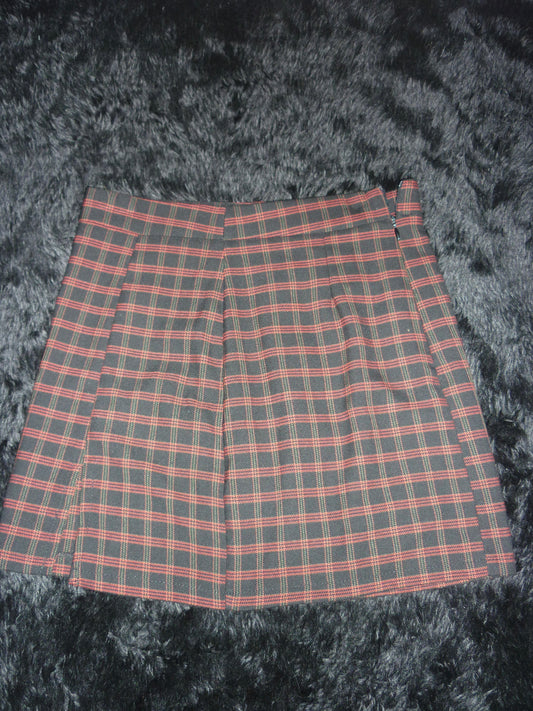 Plaid mini skirt