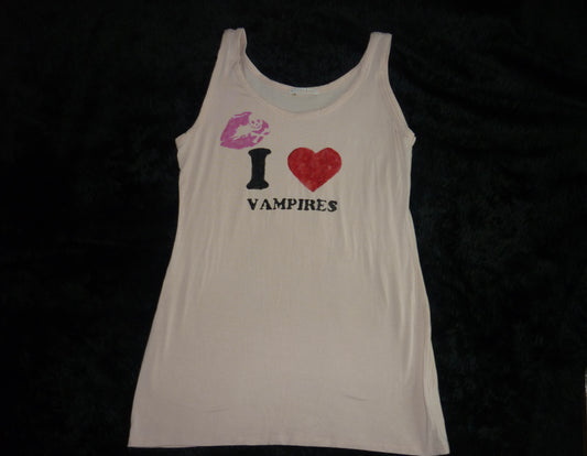 Nightwear Hand Painted I ❤️ Vampires